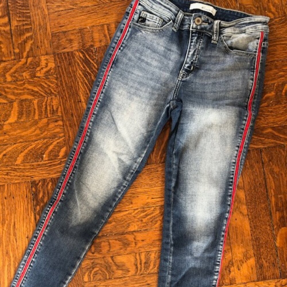 KanCan distressed jeans - Size 26/Size 2 - Red stripe